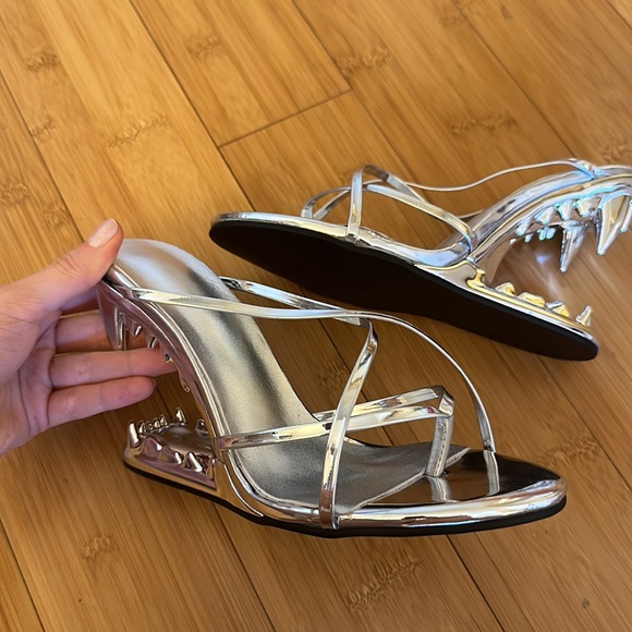 ⭐️HOST PICK⭐️SILVER TEETH SHOES - Picture 2 of 2